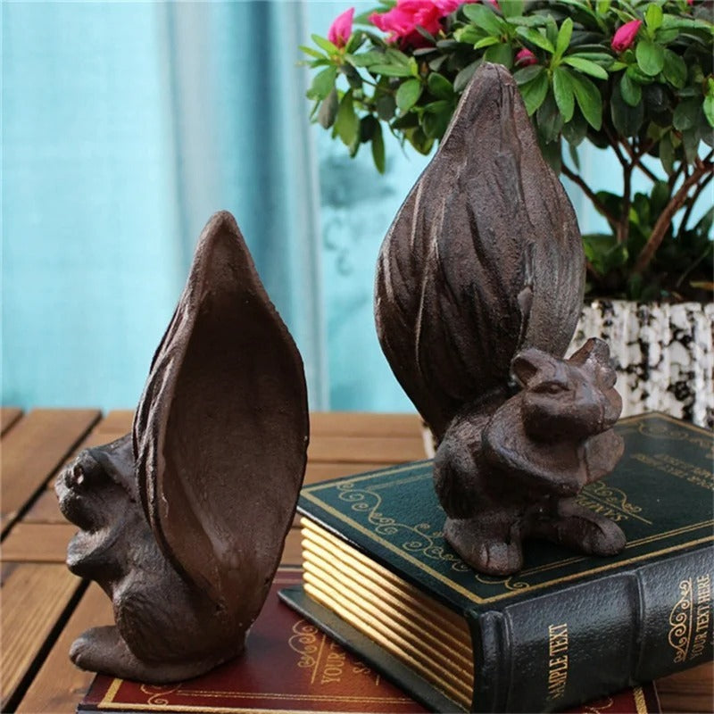 Vintage Cast Iron Squirrel Bookends – Set of 2