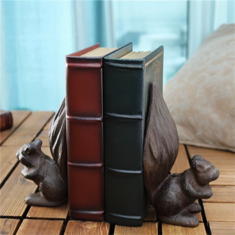 Vintage Cast Iron Squirrel Bookends – Set of 2
